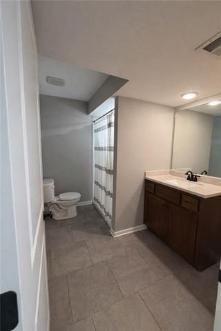 342 ARMOUR Avenue, Bonner Springs, KS 66012