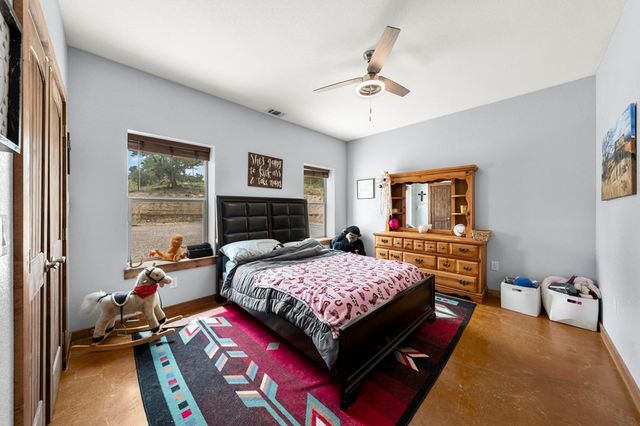 161 Balsly Rd, Center Point, TX 78010