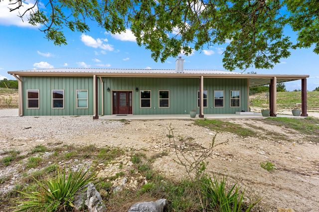 161 Balsly Rd, Center Point, TX 78010