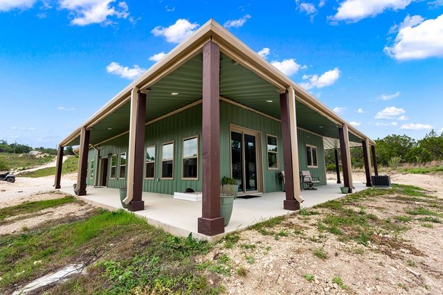 161 Balsly Rd, Center Point, TX 78010