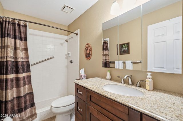 542 S HIGLEY Road 90, Mesa, AZ 85206