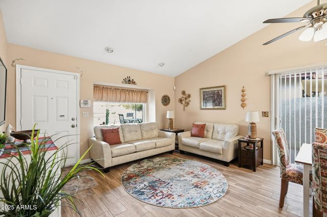 542 S HIGLEY Road 90, Mesa, AZ 85206