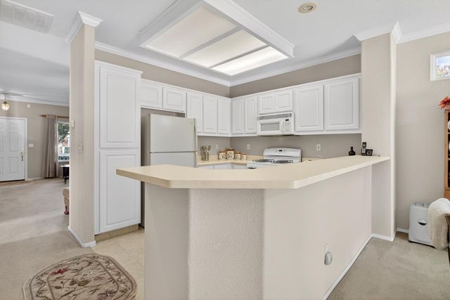 3200 Spring Garden Dr, Turlock, CA 95382