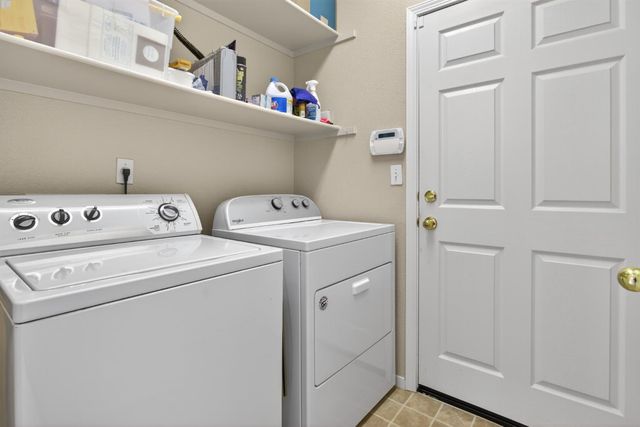 3200 Spring Garden Dr, Turlock, CA 95382