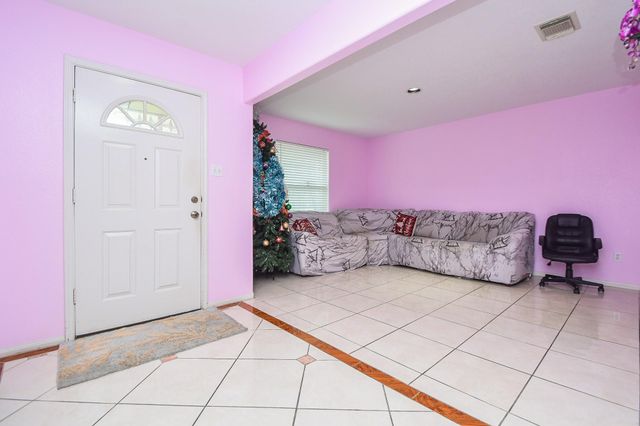 7926 Westington Lane, Houston, TX 77040