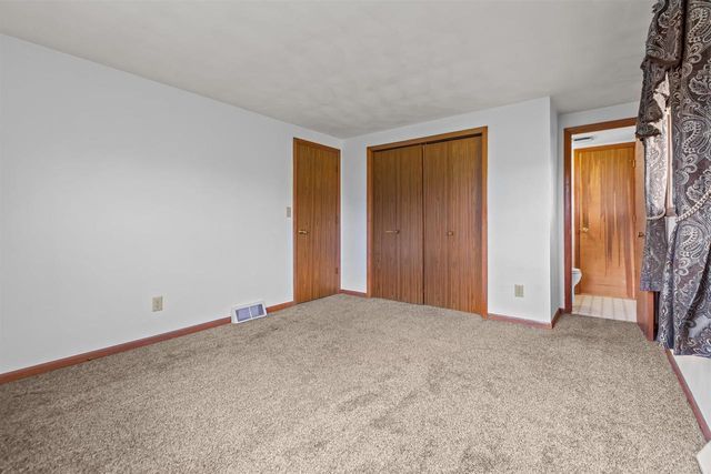 4356 JACKSON STREET, Oshkosh, WI 54901