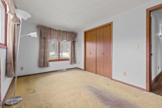 4356 JACKSON STREET, Oshkosh, WI 54901