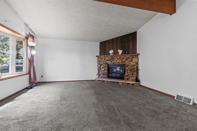 4356 JACKSON STREET, Oshkosh, WI 54901