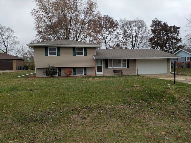 24031 S Cardinal Drive, Channahon, IL 60410