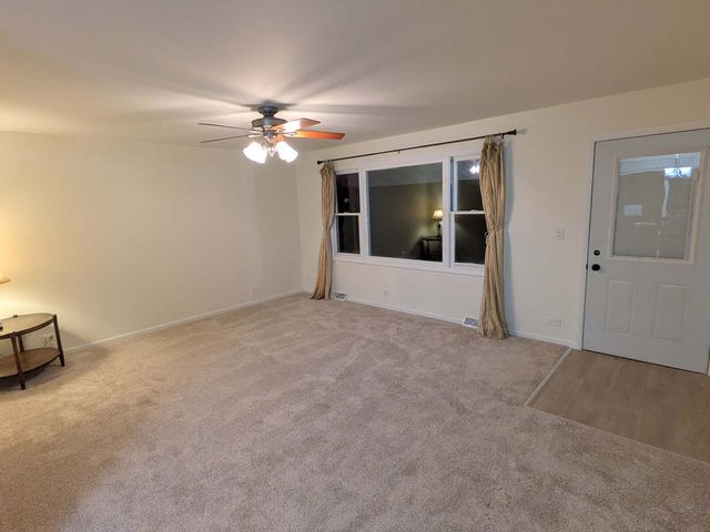 24031 S Cardinal Drive, Channahon, IL 60410