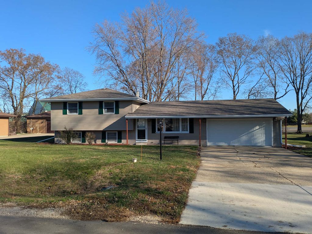 24031 S Cardinal Drive, Channahon, IL 60410