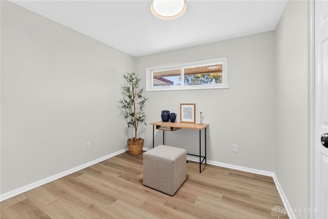 5560 Harshmanville Road, Dayton, OH 45424