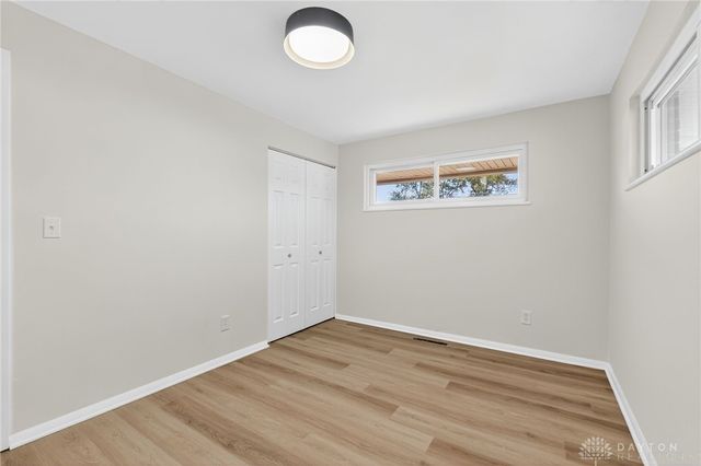 5560 Harshmanville Road, Dayton, OH 45424