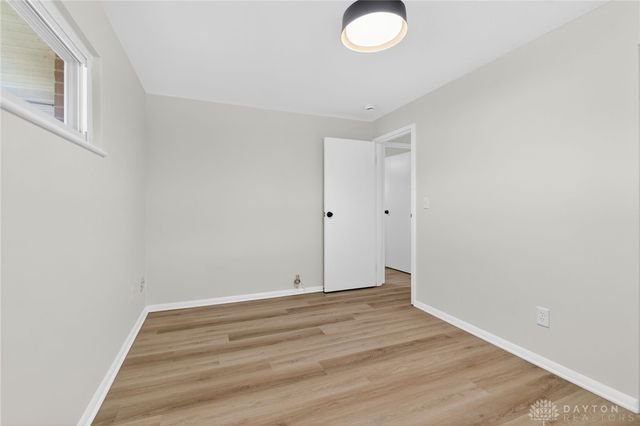 5560 Harshmanville Road, Dayton, OH 45424