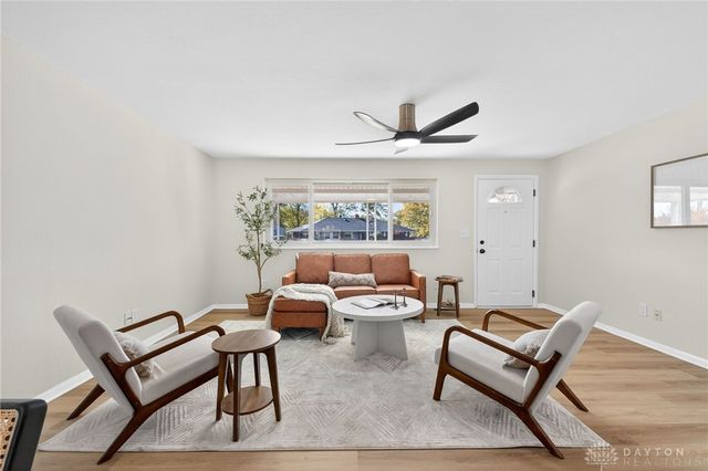 5560 Harshmanville Road, Dayton, OH 45424