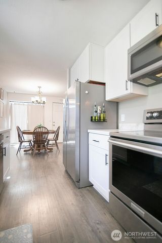 535 Diane Street SW, Castle Rock, WA 98611