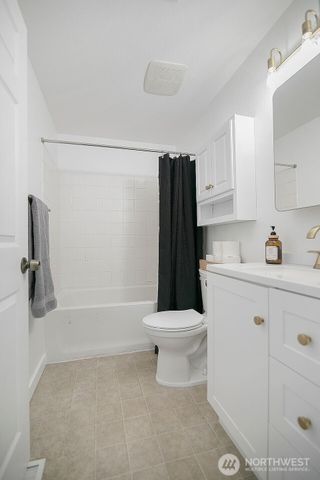 535 Diane Street SW, Castle Rock, WA 98611