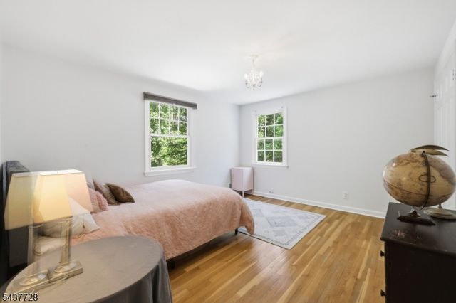 70 High Oaks Dr, Watchung Boro, NJ 07069