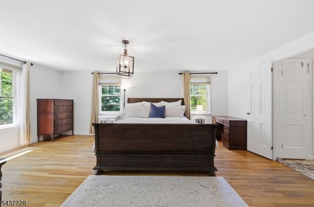70 High Oaks Dr, Watchung Boro, NJ 07069