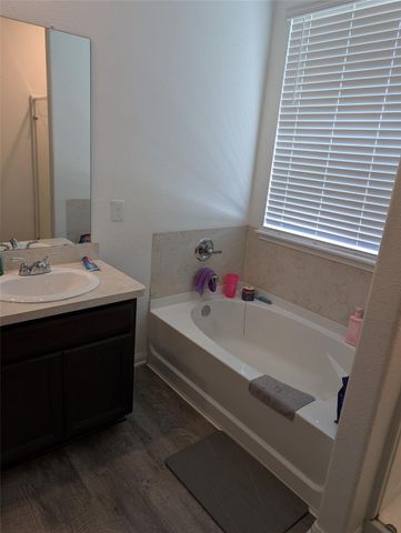 14601 E Pine Heart Drive, Conroe, TX 77302