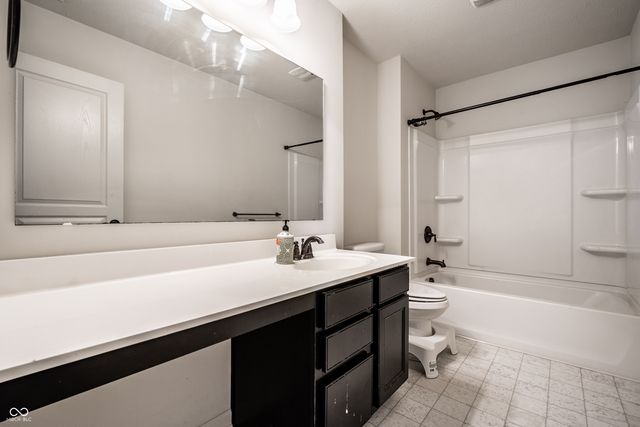 18647 Goldwater Road, Westfield, IN 46062