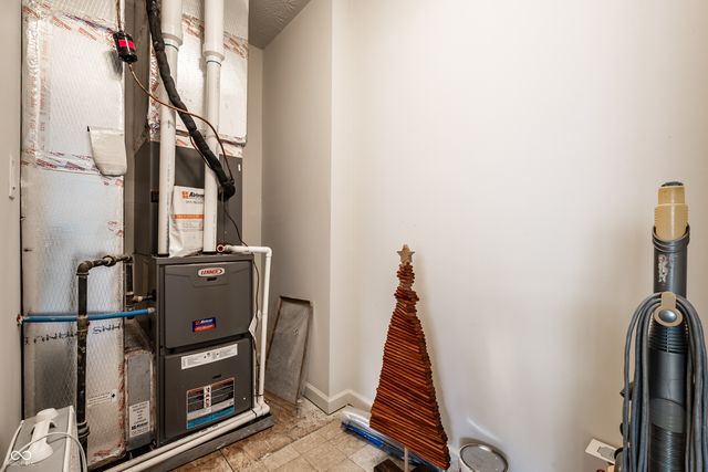 18647 Goldwater Road, Westfield, IN 46062