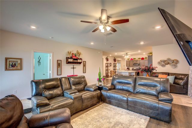 1004 Basswood Lane, Royse City, TX 75189