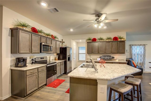 1004 Basswood Lane, Royse City, TX 75189