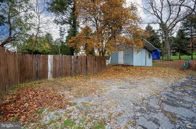 3019 KUTZTOWN RD, Reading, PA 19605