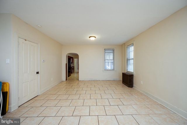 3019 KUTZTOWN RD, Reading, PA 19605