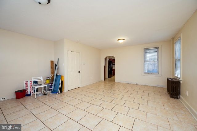 3019 KUTZTOWN RD, Reading, PA 19605