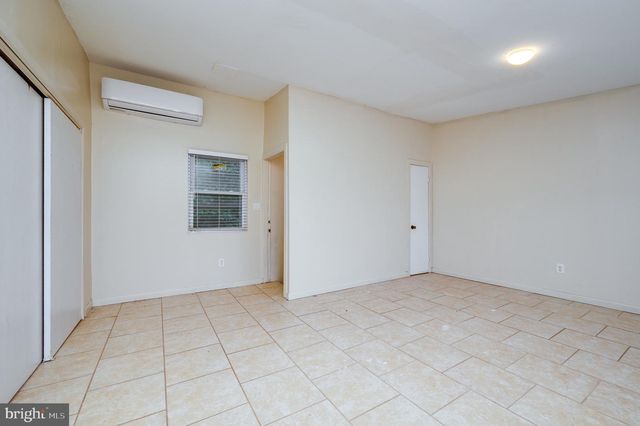 3019 KUTZTOWN RD, Reading, PA 19605