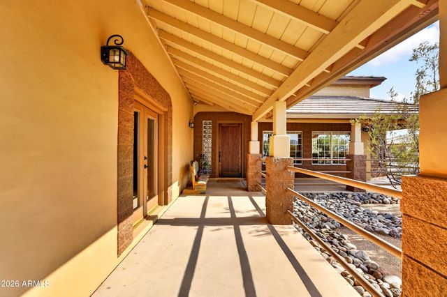 141 E Cloud Road, Phoenix, AZ 85086