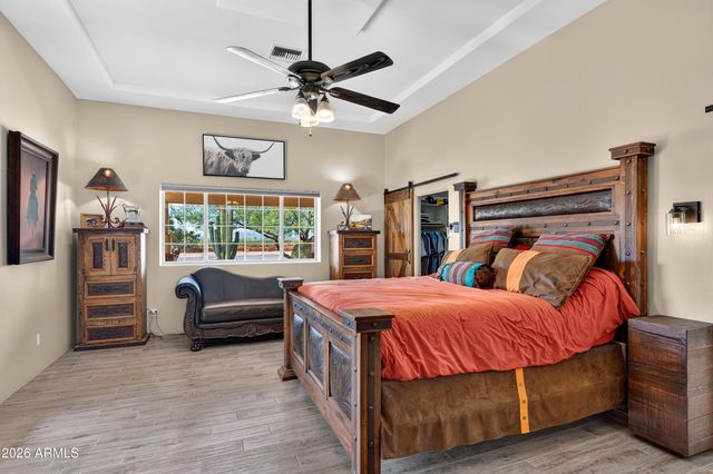 141 E Cloud Road, Phoenix, AZ 85086