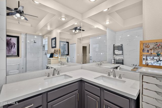 141 E Cloud Road, Phoenix, AZ 85086