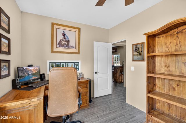 141 E Cloud Road, Phoenix, AZ 85086