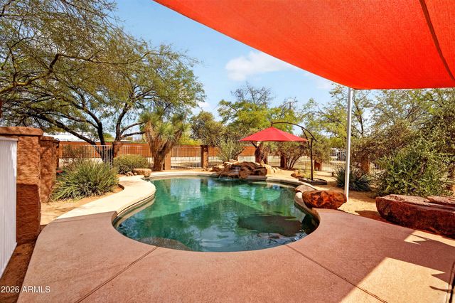 141 E Cloud Road, Phoenix, AZ 85086