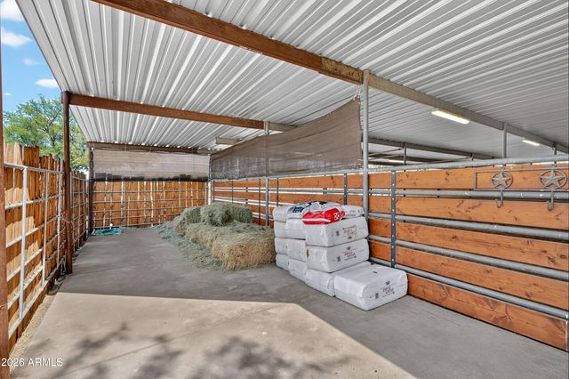 141 E Cloud Road, Phoenix, AZ 85086