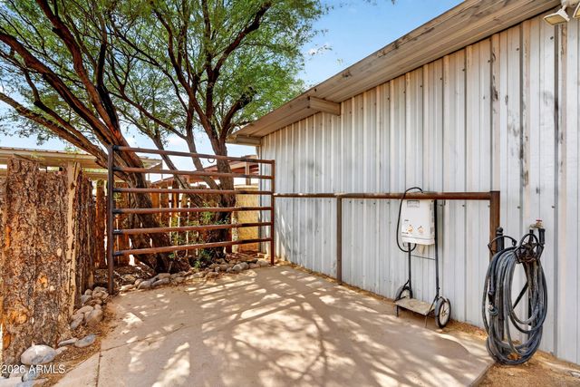 141 E Cloud Road, Phoenix, AZ 85086