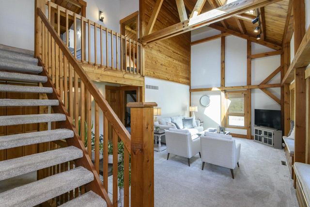 W349S2296 Waterville ROAD, Oconomowoc, WI 53066