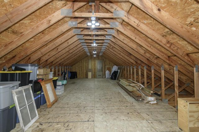 W349S2296 Waterville ROAD, Oconomowoc, WI 53066