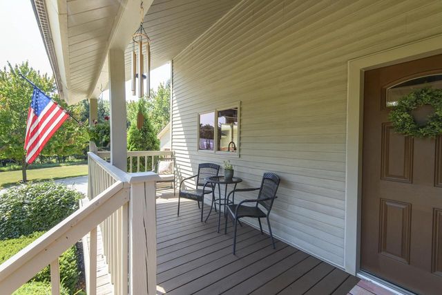 W349S2296 Waterville ROAD, Oconomowoc, WI 53066
