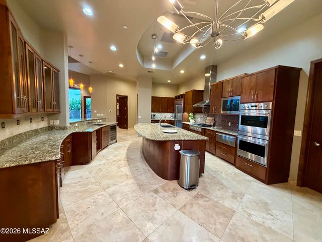 11157 N Desert Whisper Way, Tucson, AZ 85737