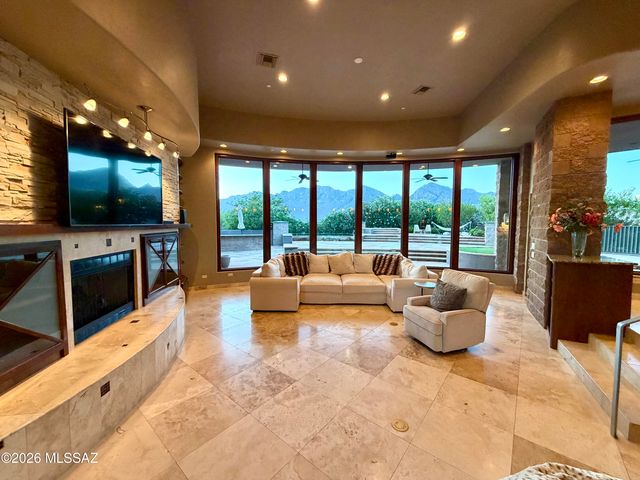 11157 N Desert Whisper Way, Tucson, AZ 85737