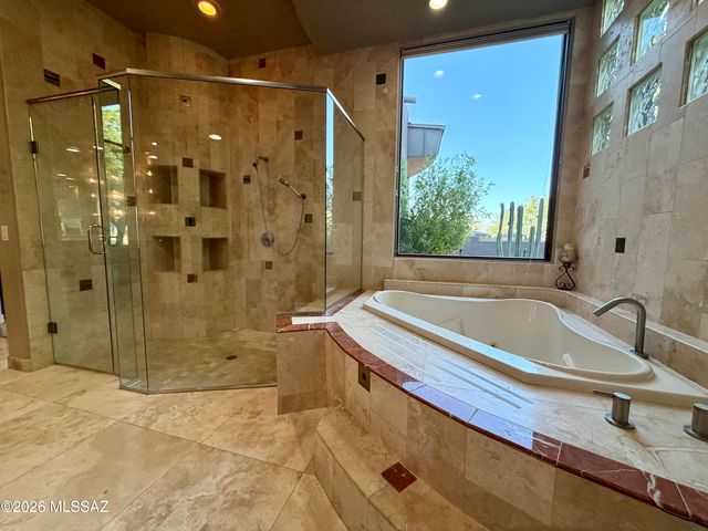 11157 N Desert Whisper Way, Tucson, AZ 85737