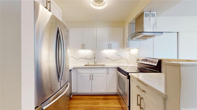 430 Keoniana Street 1103, Honolulu, HI 96815