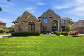 52250 Chickadee Lane, Shelby Twp, MI 48315