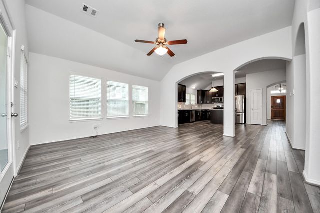 5186 Dry Hollow Drive, Alvin, TX 77511