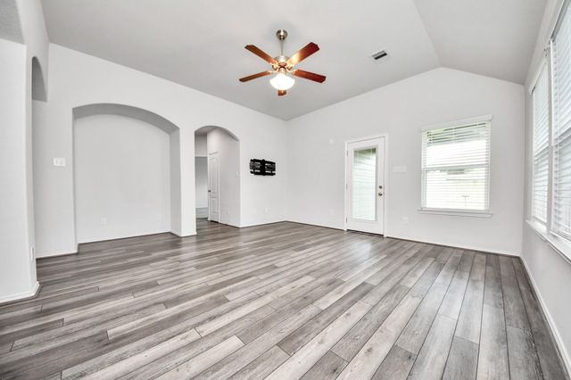 5186 Dry Hollow Drive, Alvin, TX 77511