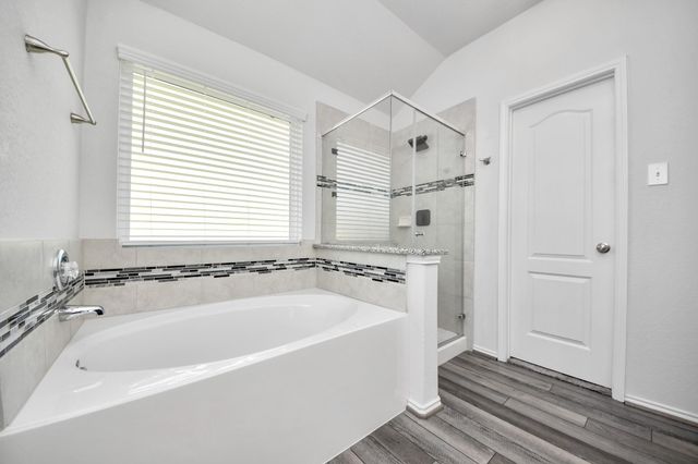 5186 Dry Hollow Drive, Alvin, TX 77511